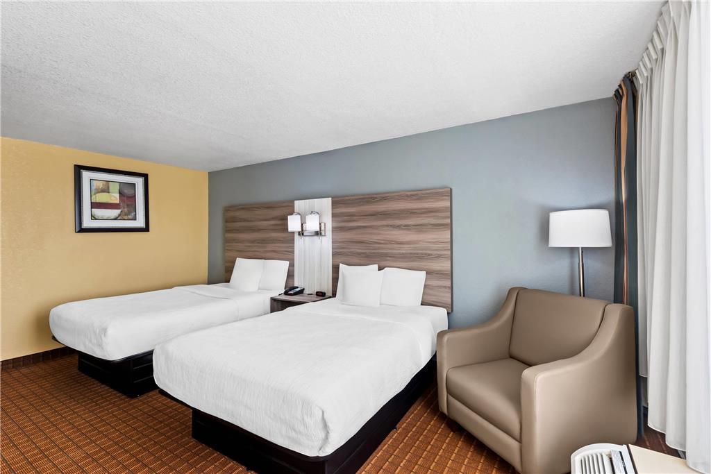 Quality Inn Fort Dodge Room photo